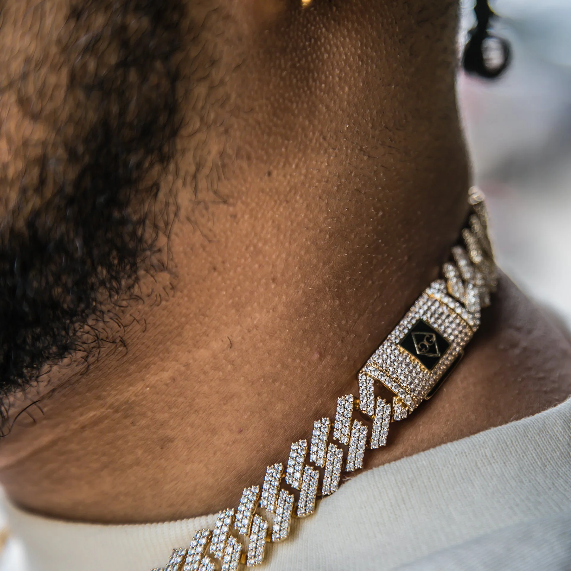 "New York" Prong Studded Cuban Necklace - Image 4