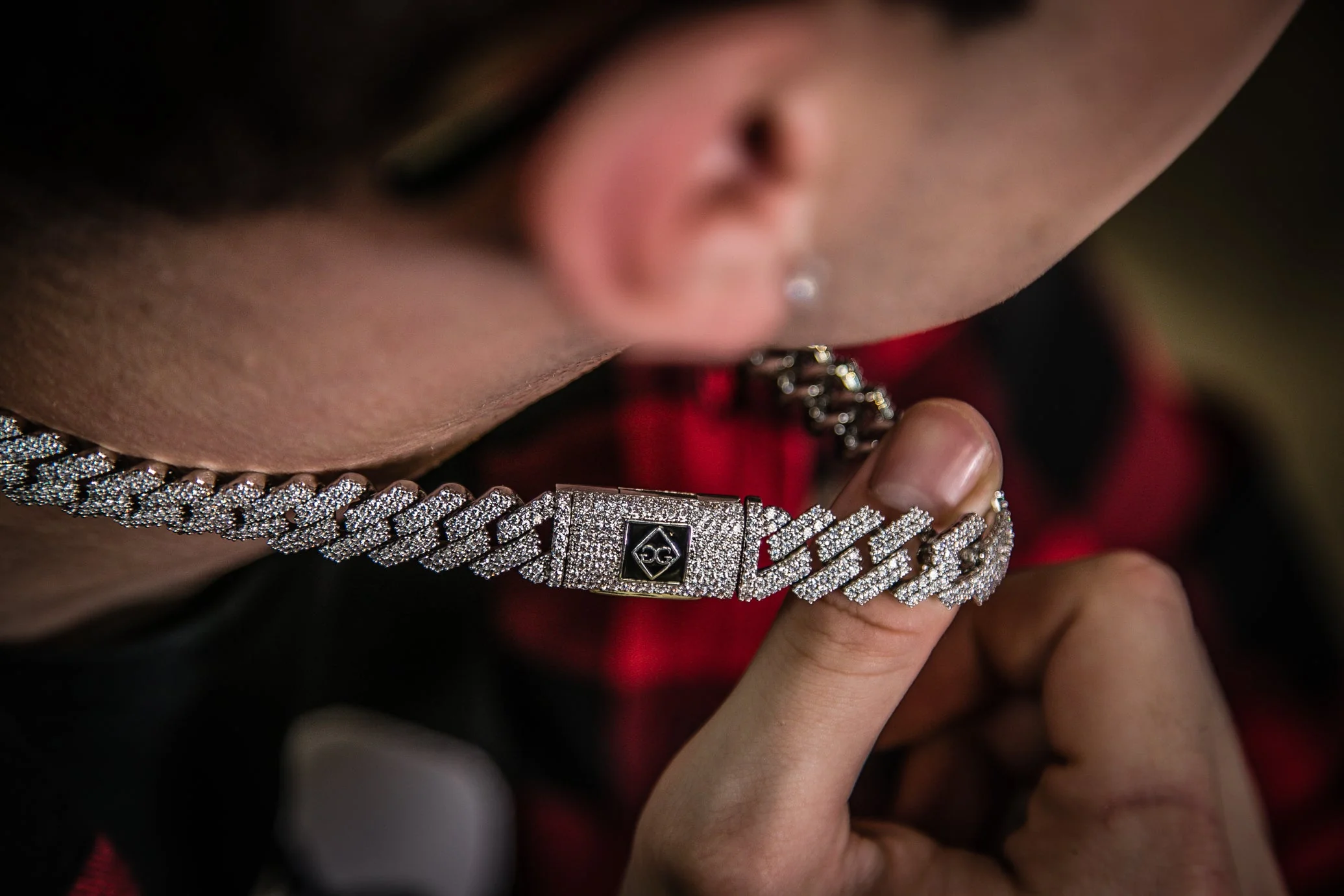 "New York" Prong Studded Cuban Necklace - Silver - Image 4