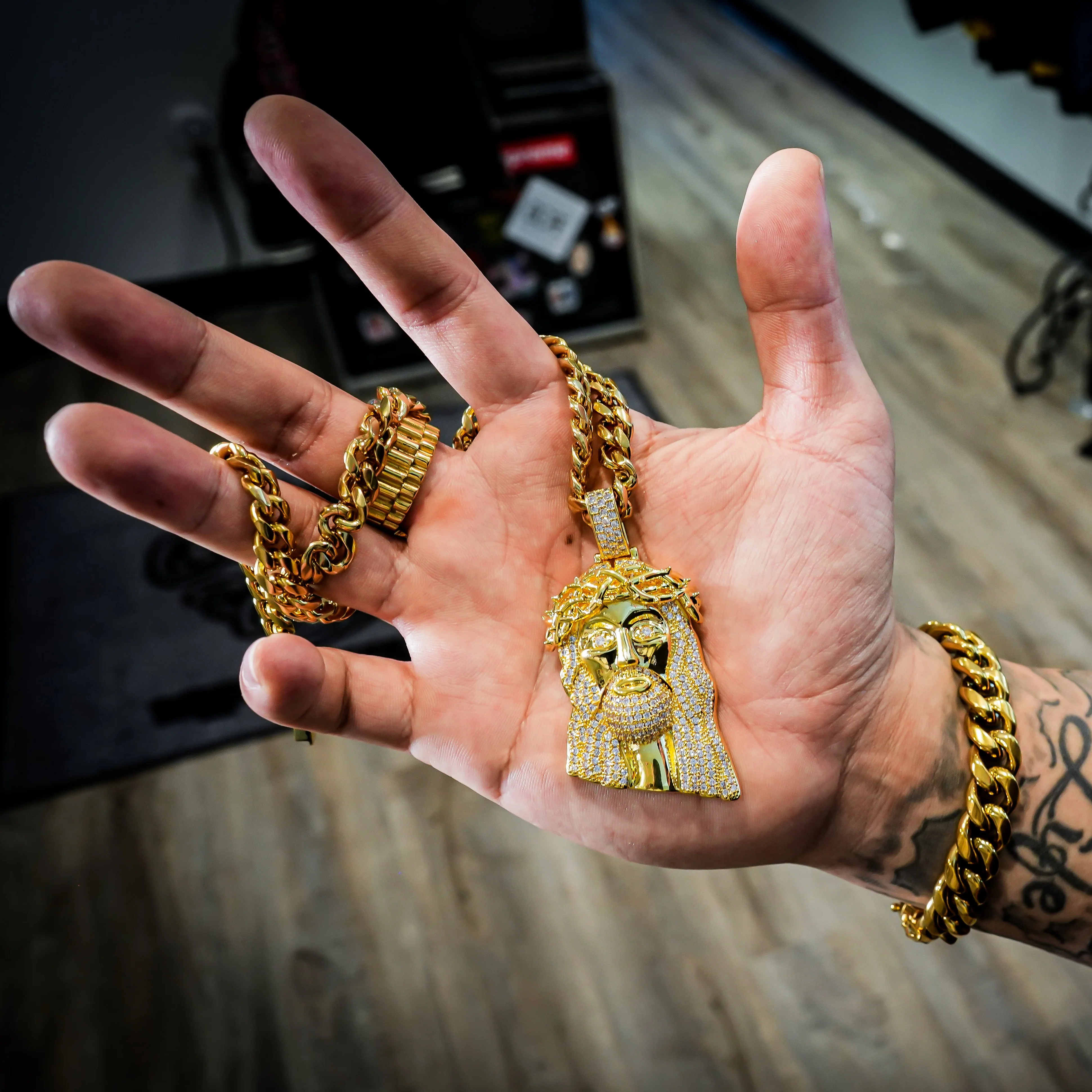 XL Jesus Piece w/ Necklace - Image 3